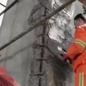 永嘉梁板柱楼梯空洞蜂窝剥落露筋等表面破损修补用高强聚合物修补砂浆